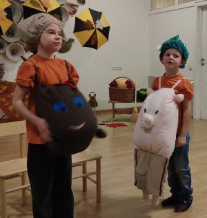 Naujienos „Muzikinė pramoga ,,Rudens puota““ galerija. Nuotrauka 1 iš 5
